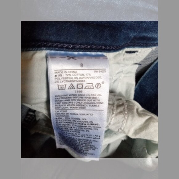 Old Navy Distressed Rockstar Super Skinny - Picture 4 of 6